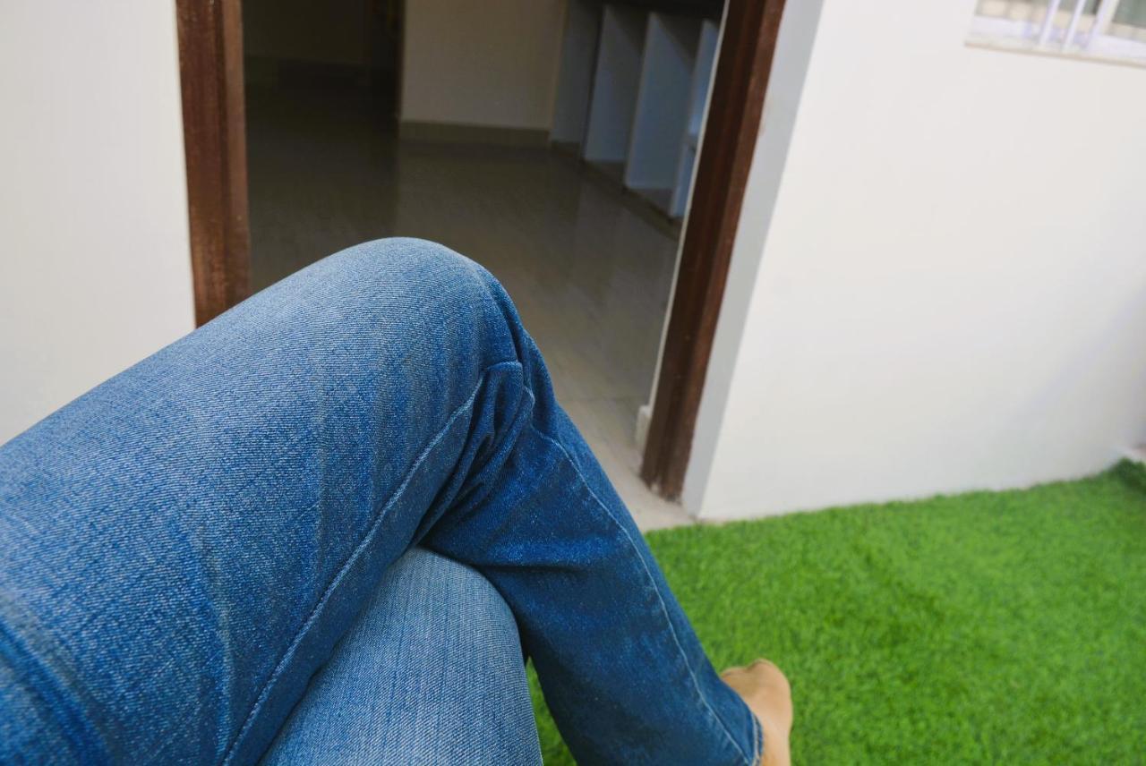 Yellow Homestay - Modern 2Bhk Ac Stay Jabalpur Exteriör bild